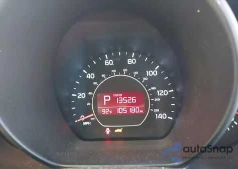 2014 Kia Soul z USA, uszkodzony, nr VIN KNDJN2A25E7051915